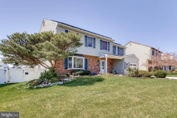 $575,000 | 74 Twin Ponds Drive, Sewell, NJ 08080