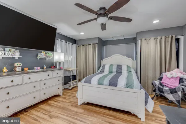 $575,000 | 74 Twin Ponds Drive, Sewell, NJ 08080