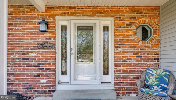 $575,000 | 74 Twin Ponds Drive, Sewell, NJ 08080