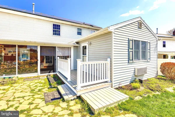 $575,000 | 74 Twin Ponds Drive, Sewell, NJ 08080