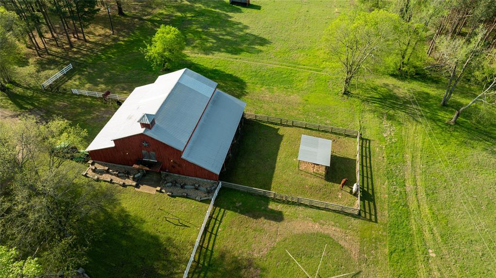 1441 Coffeeville Road Jefferson, TX 75657 - Photo 17 of 40