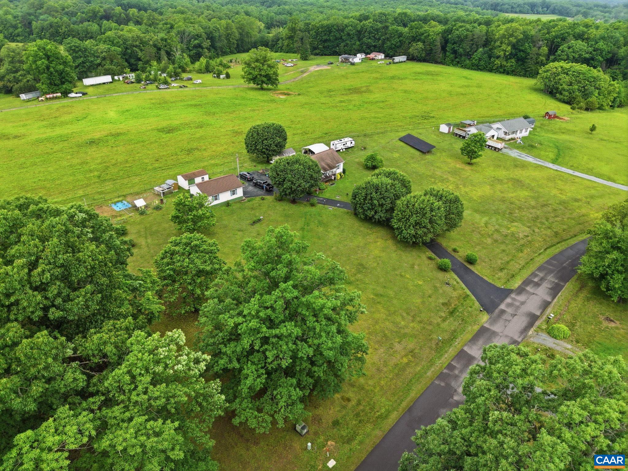 9402 Cedar Hollow Road Unionville, VA 22567 - Photo 15 of 73