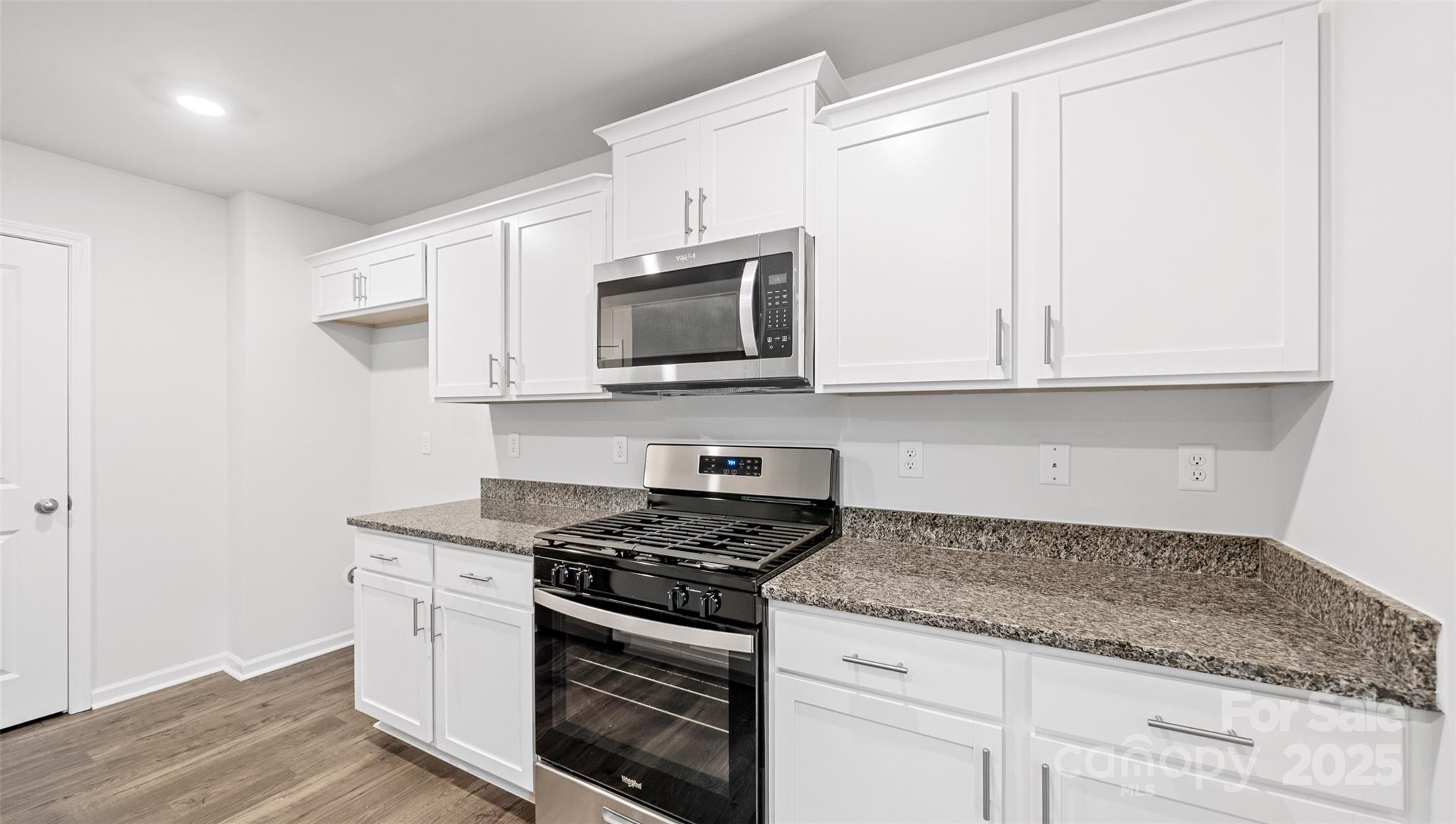 36 Byron Park Road Clyde, NC 28721 - Photo 4 of 25