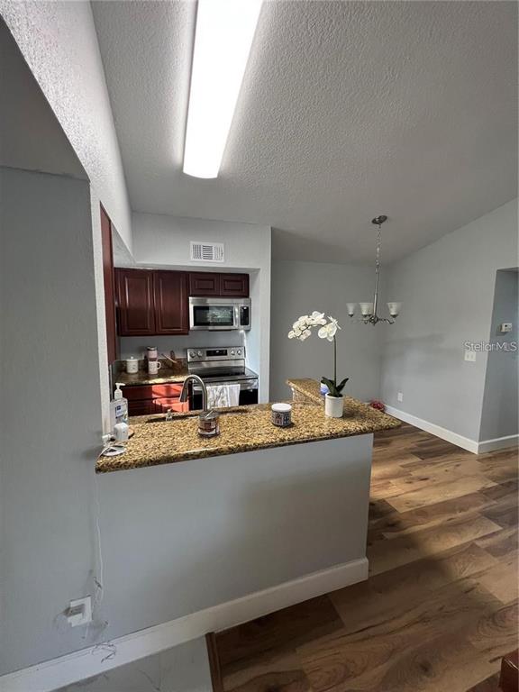 5168 Conroy Road, Unit 28 Orlando, FL 32811 - Photo 5 of 14