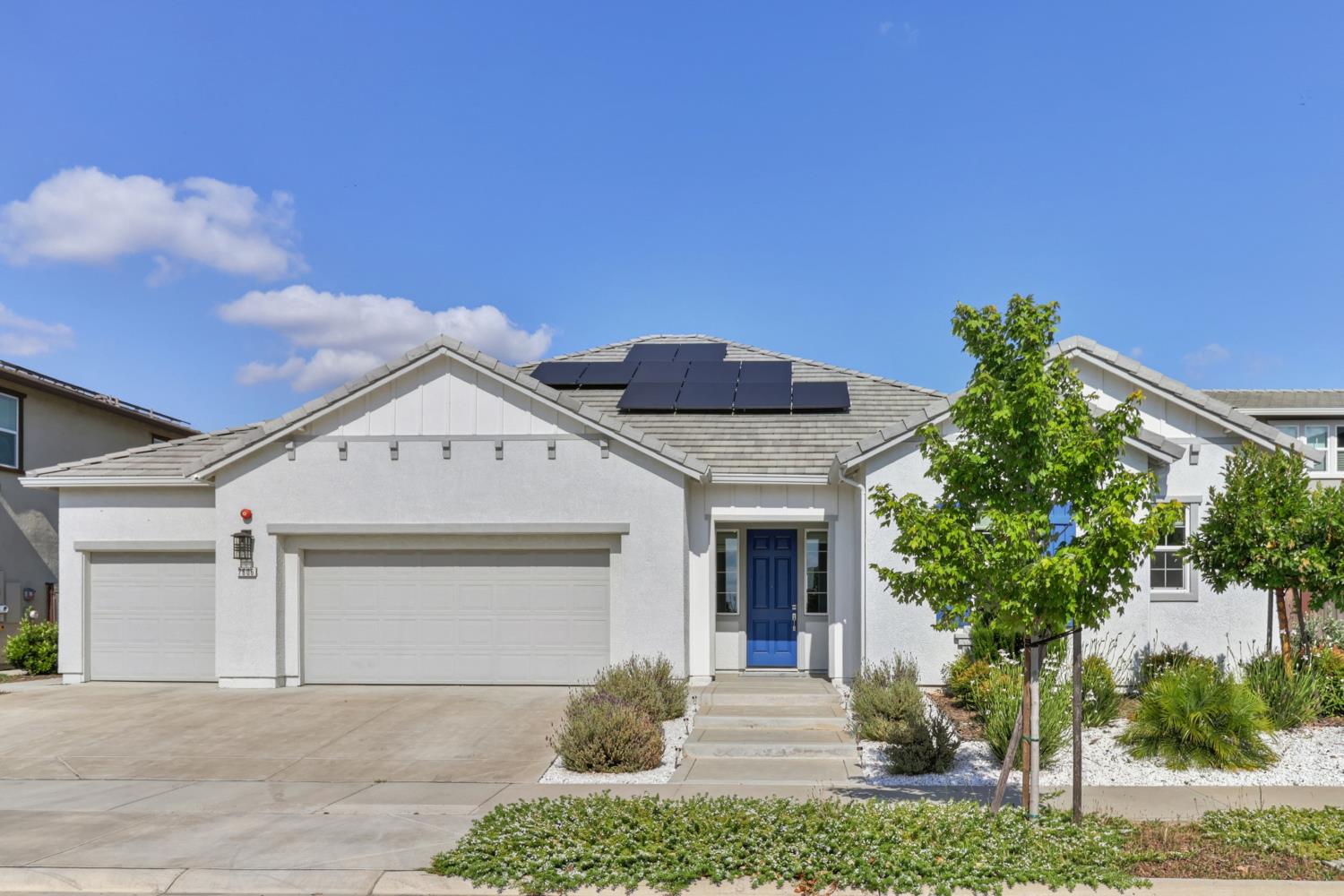 7606 Afonso Way Elk Grove, CA 95757 - Photo 1 of 79