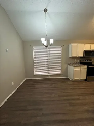 $1,995 | 2816 Beaty Court, Fort Worth, TX 76112