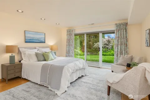 $1,600,000 | 105 Lovell Avenue Southwest, Unit 1511, Bainbridge Island, WA 98110