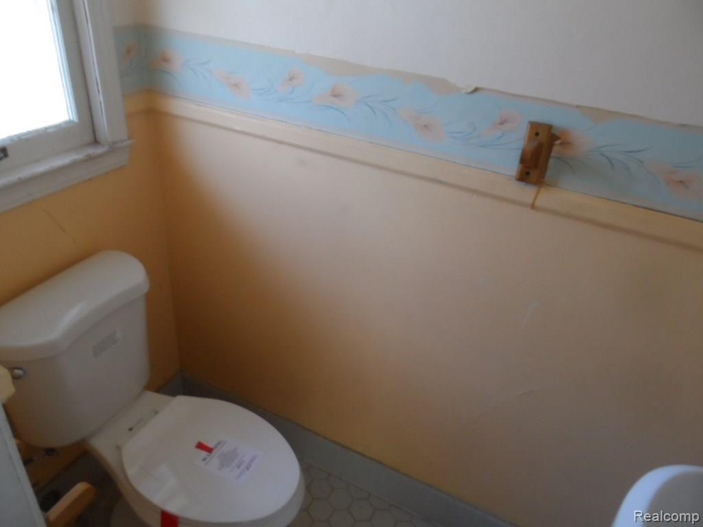 5101 Audubon Road Detroit, MI 48224 - Photo 9 of 27