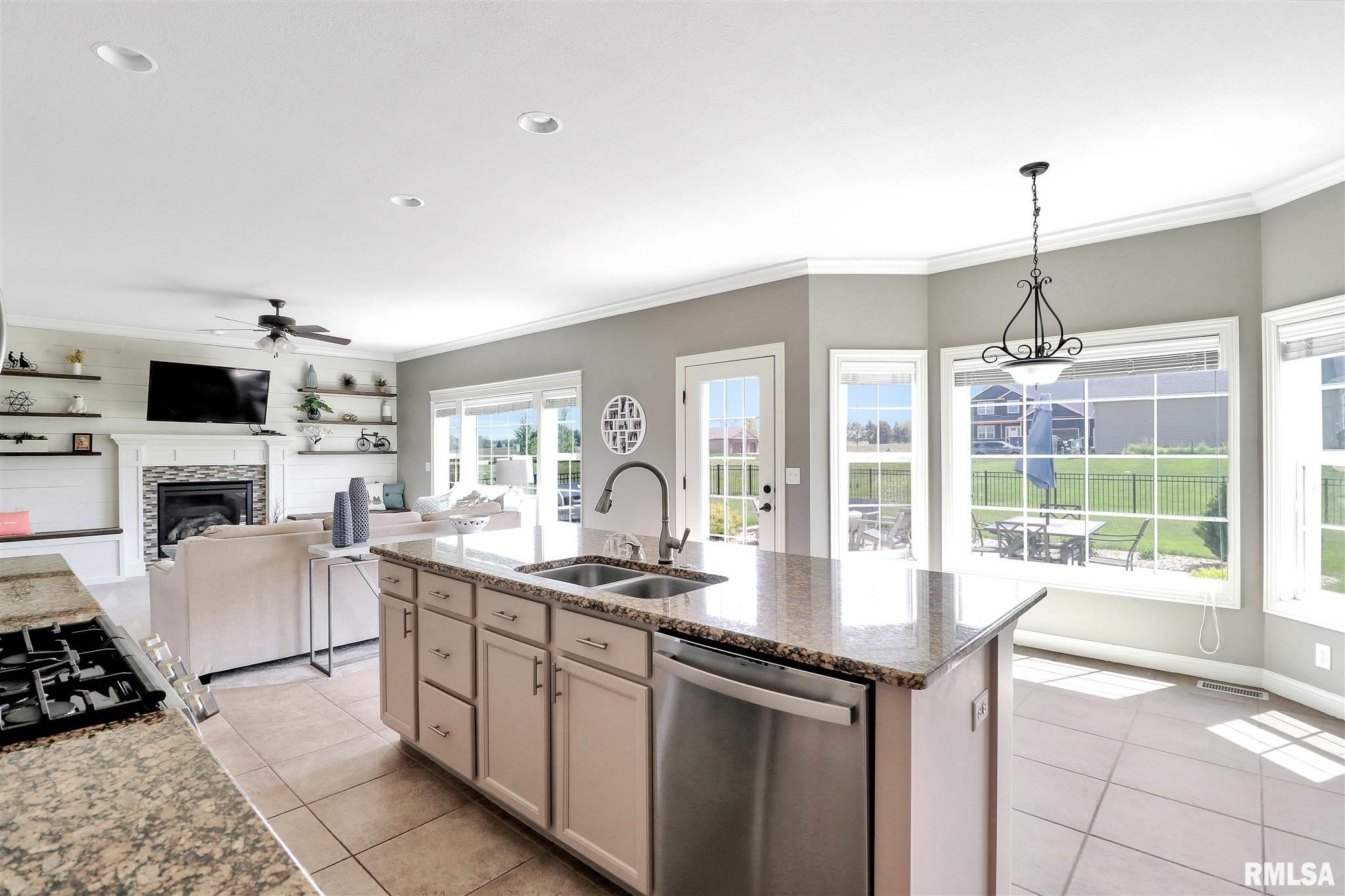 3722 West Crimson Road Dunlap, IL 61525 - Photo 13 of 41 Gallery Image 13