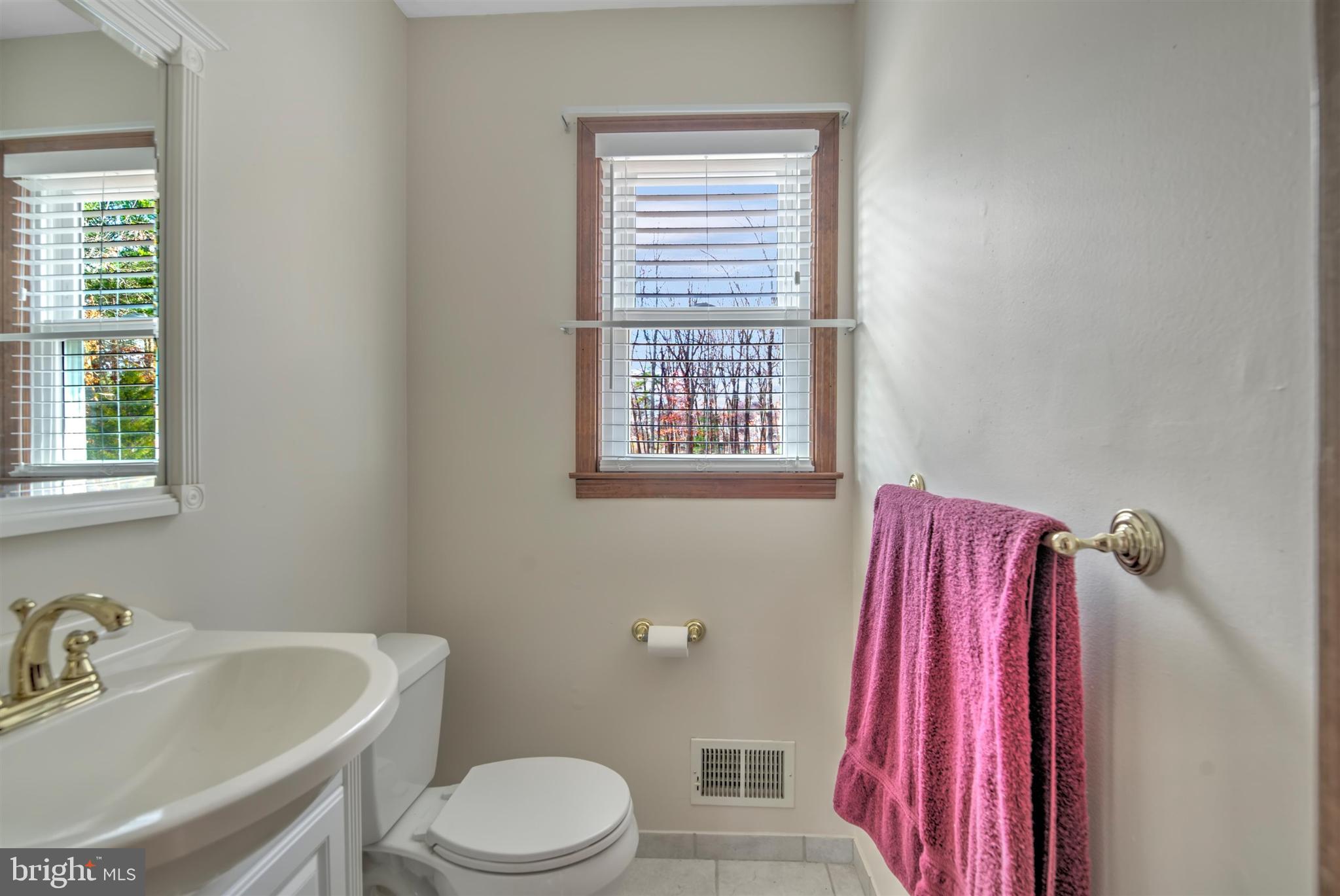 662 Burke Road Jackson, NJ 08527 - Photo 16 of 26