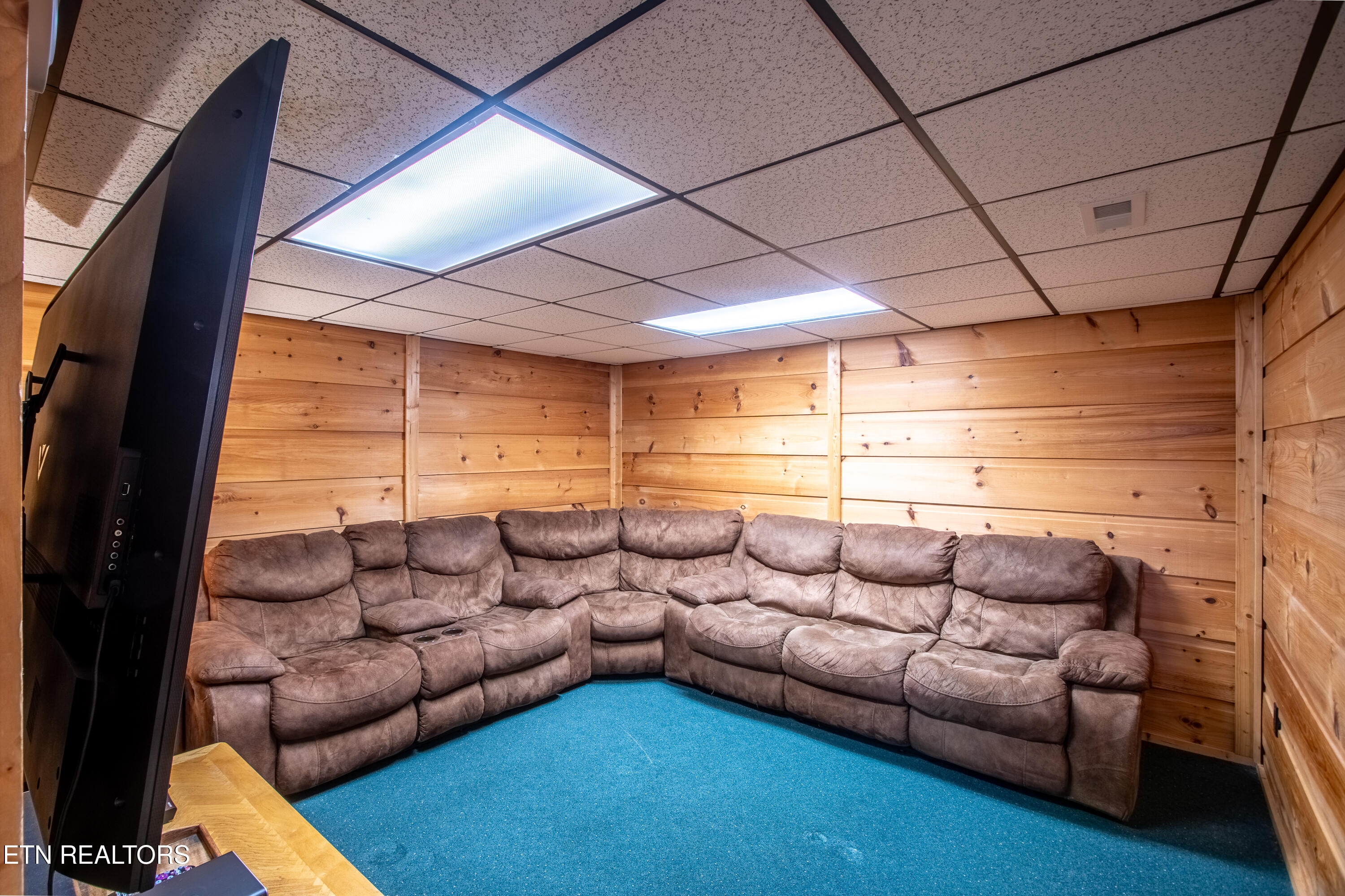 2729 Blue Springs Way Sevierville, TN 37862 - Photo 21 of 39 DSC05657-HDR