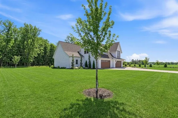 $8,995 | 6201 Gustavus Drive, Independence, MN 55359