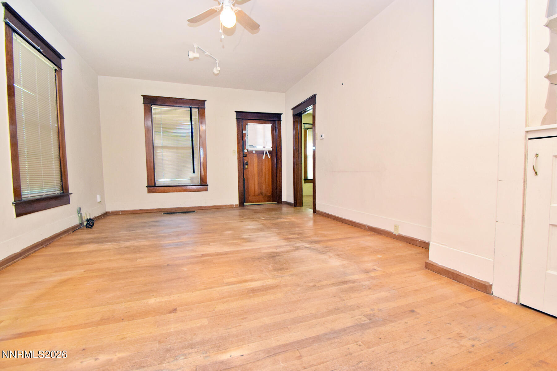 127 Cheney Street Reno, NV 89501 - Photo 9 of 20 bDSC_0924 - Copy