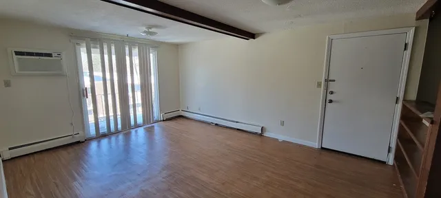 $2,000 | 668 Robbins Avenue, Unit 18, Dracut, MA 01826