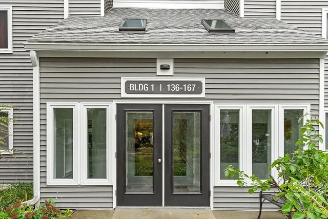 $415,000 | 255 North Road, Unit 144, Chelmsford, MA 01824