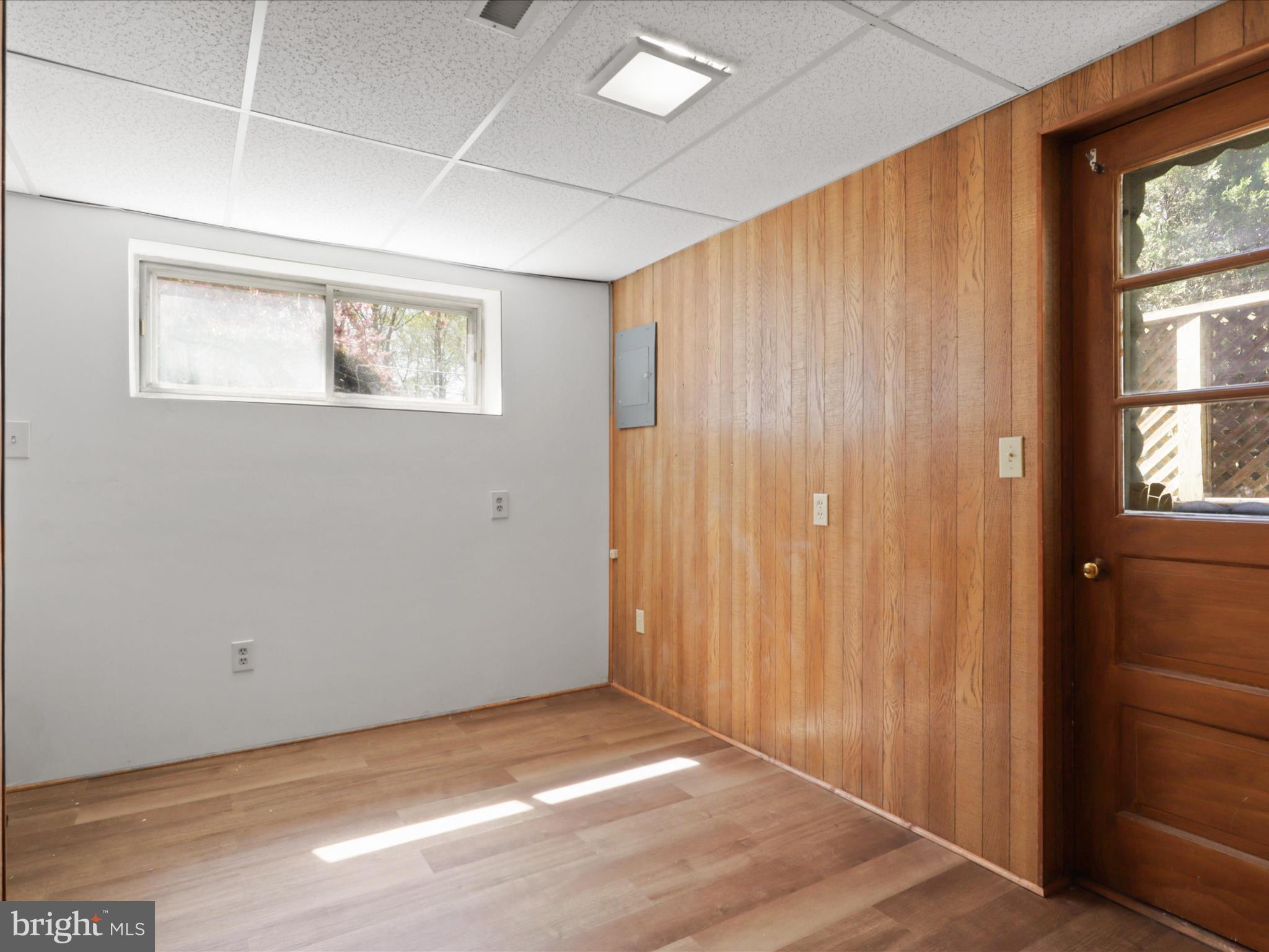 8456 Thames Street Springfield, VA 22151 - Photo 36 of 46 Bonus Room