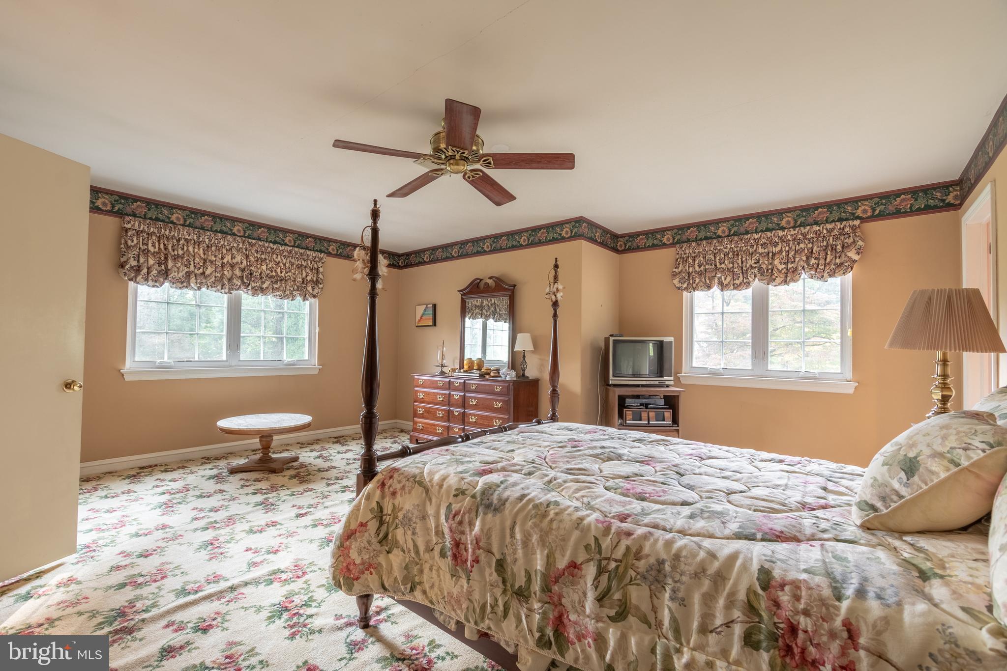3360 Masons Mill Road Huntingdon Valley, PA 19006 - Photo 11 of 20 Master Bedroom