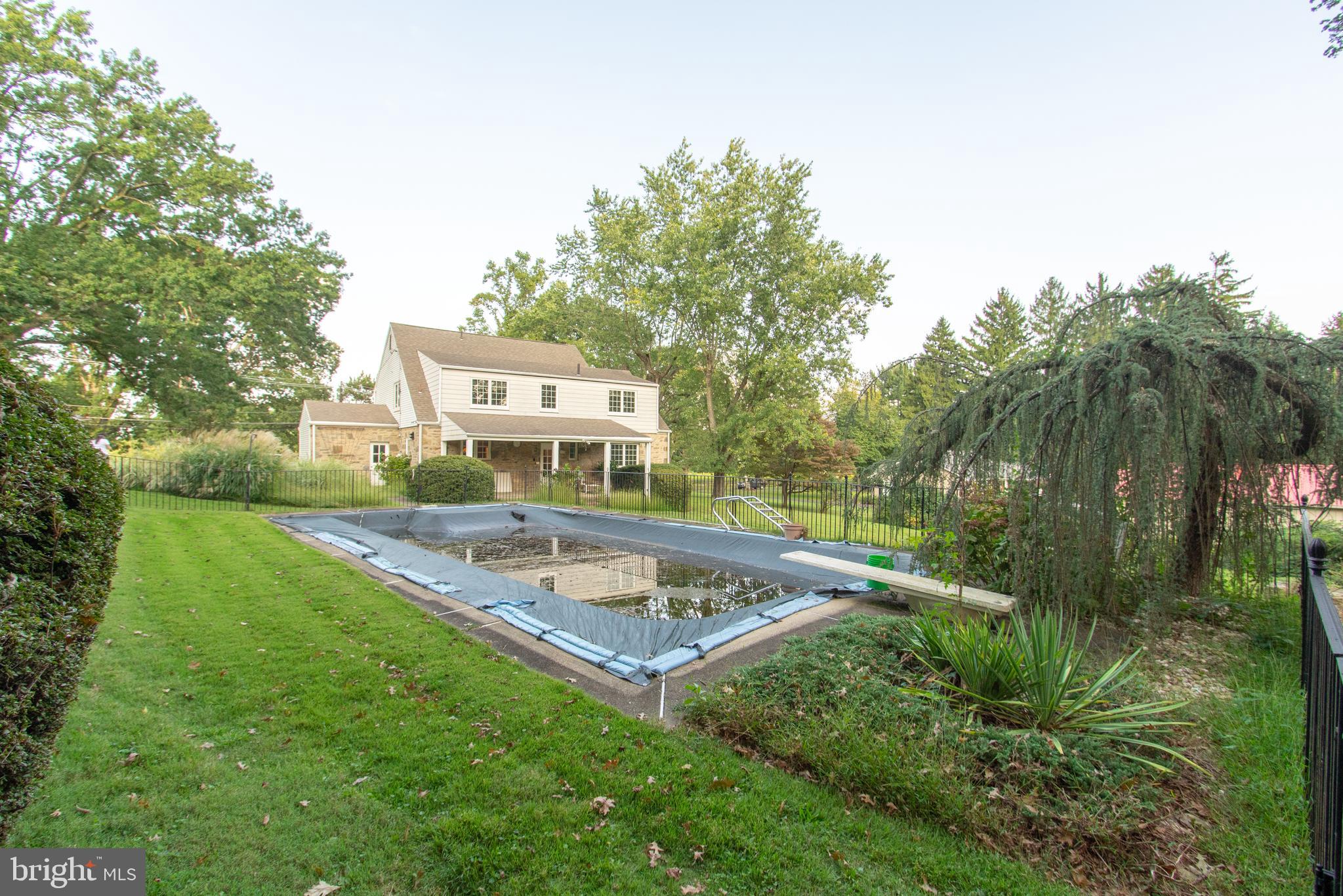 3360 Masons Mill Road Huntingdon Valley, PA 19006 - Photo 19 of 20 In Ground Pool