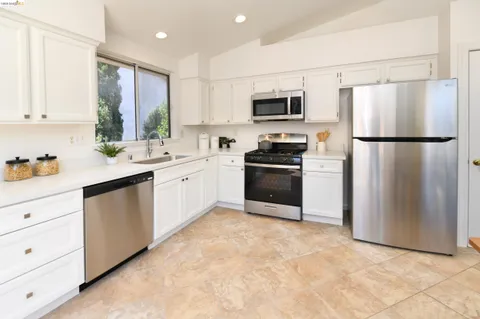 $649,000 | 512 Burdick Drive, Bay Point, CA 94565