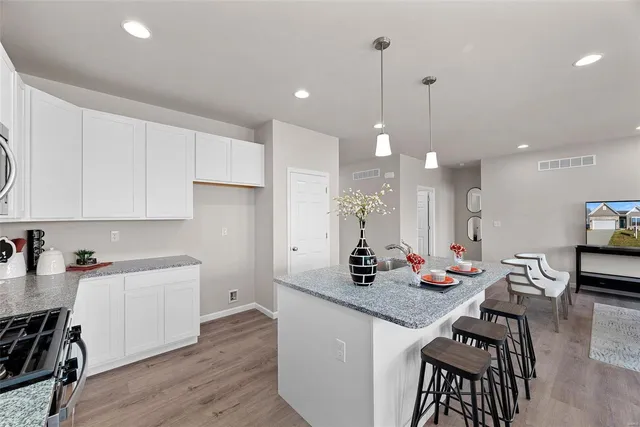 $374,990 | 1 Arlington Heights Way, Imperial, MO 63052