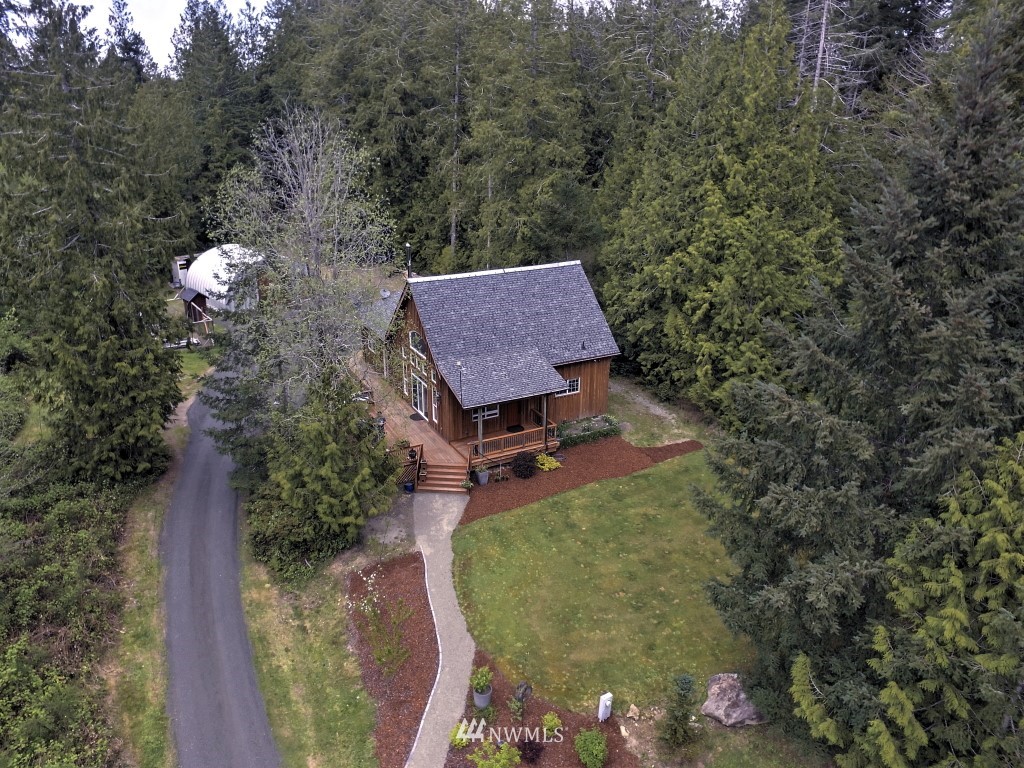 20 East Robbins Road Grapeview, WA 98546 - Photo 1 of 25 Gallery Image 1