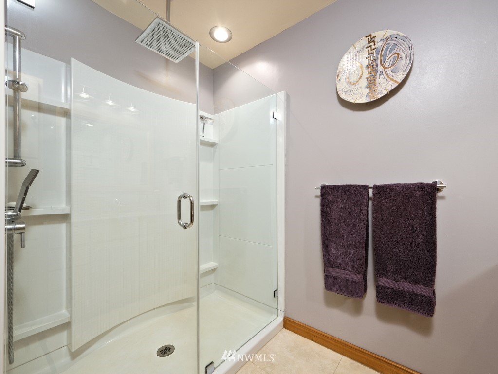 20 East Robbins Road Grapeview, WA 98546 - Photo 17 of 25 Gallery Image 17