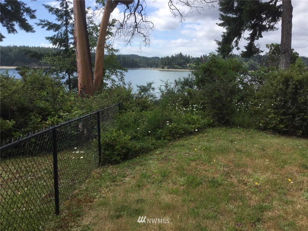 20 East Robbins Road Grapeview, WA 98546 - Photo 24 of 25 Gallery Image 24