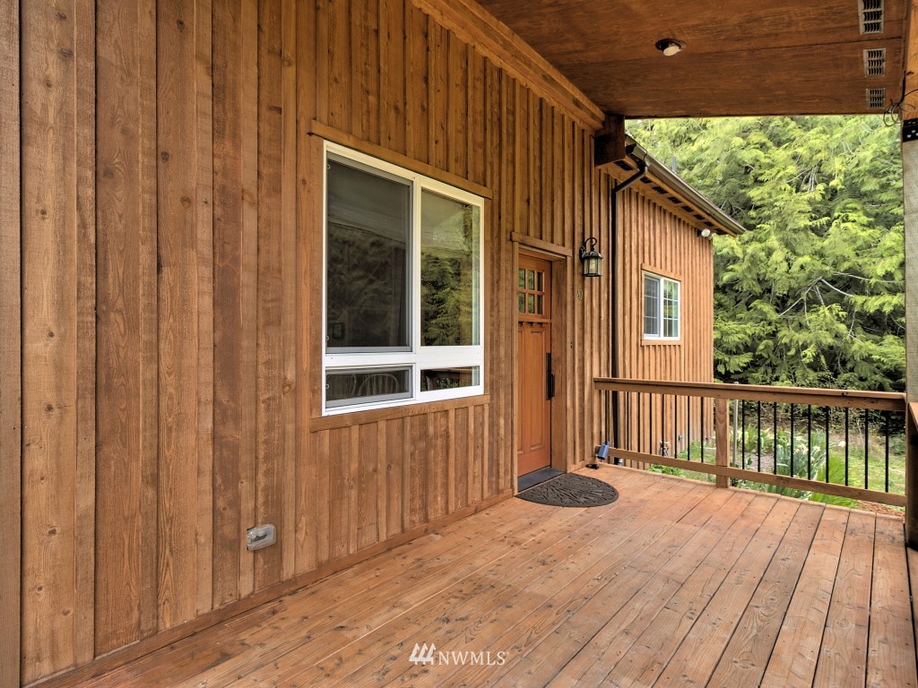 20 East Robbins Road Grapeview, WA 98546 - Photo 5 of 25 Gallery Image 5