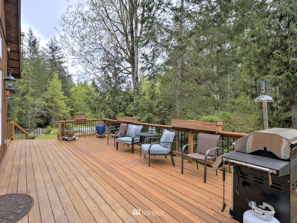 20 East Robbins Road Grapeview, WA 98546 - Photo 8 of 25 Gallery Image 8