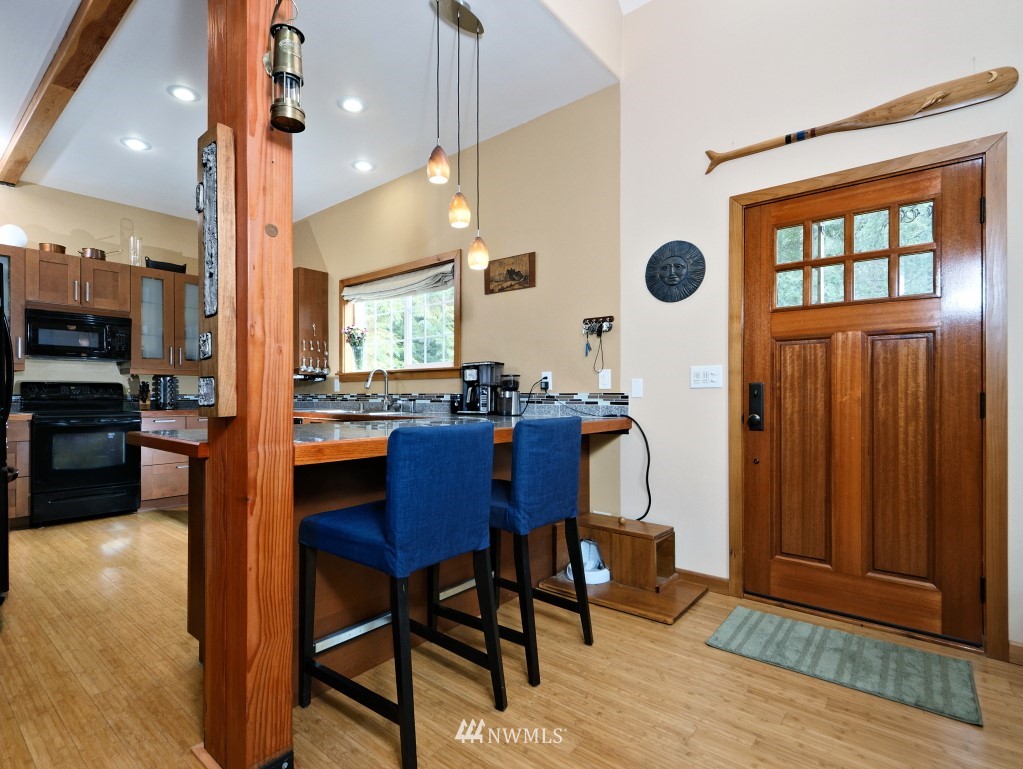 20 East Robbins Road Grapeview, WA 98546 - Photo 10 of 25 Gallery Image 10