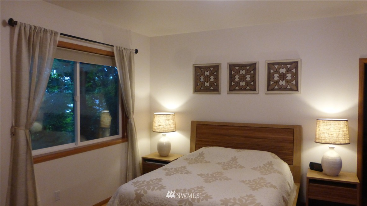 821 Edmonds Street Edmonds, WA 98020 - Photo 14 of 25