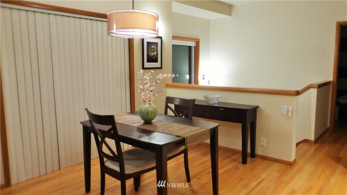 821 Edmonds Street Edmonds, WA 98020 - Photo 9 of 25