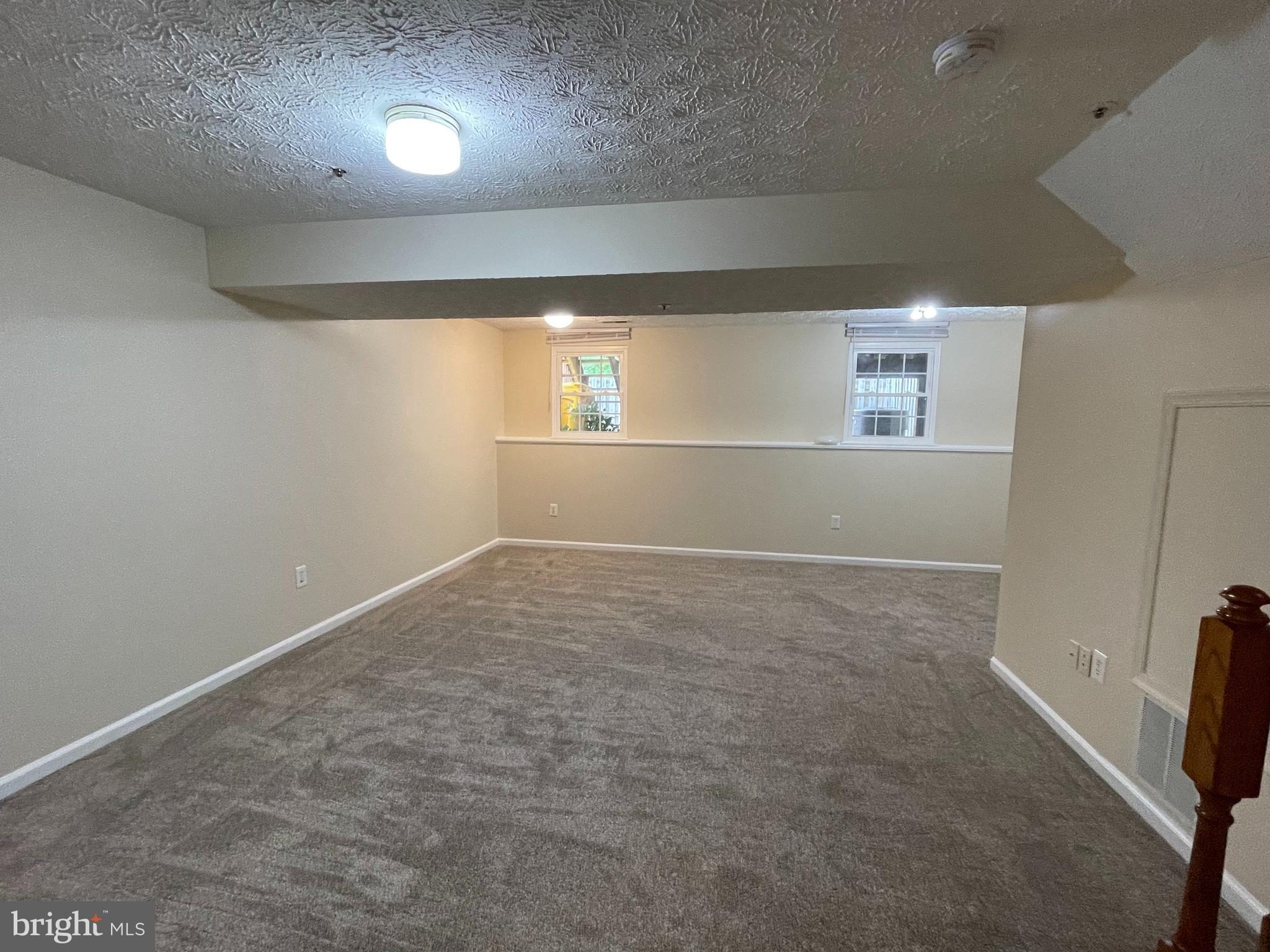 147 Foxview Drive Glen Burnie, MD 21061 - Photo 10 of 12 a view of room and window