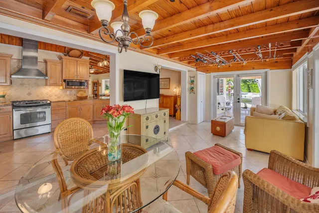 $1,350,000 | 213 Nautilus Drive, Islamorada, FL 33036