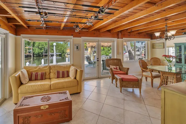 $1,350,000 | 213 Nautilus Drive, Islamorada, FL 33036