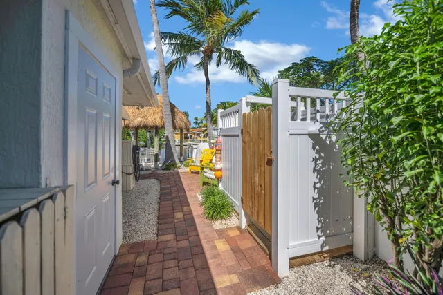 $1,350,000 | 213 Nautilus Drive, Islamorada, FL 33036