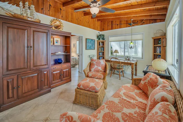$1,350,000 | 213 Nautilus Drive, Islamorada, FL 33036