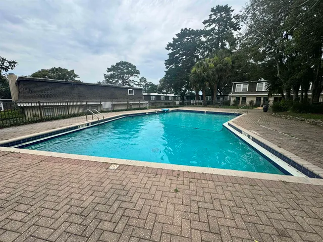 $95,000 | 2020 Continental Avenue, Unit 111, Tallahassee, FL 32304