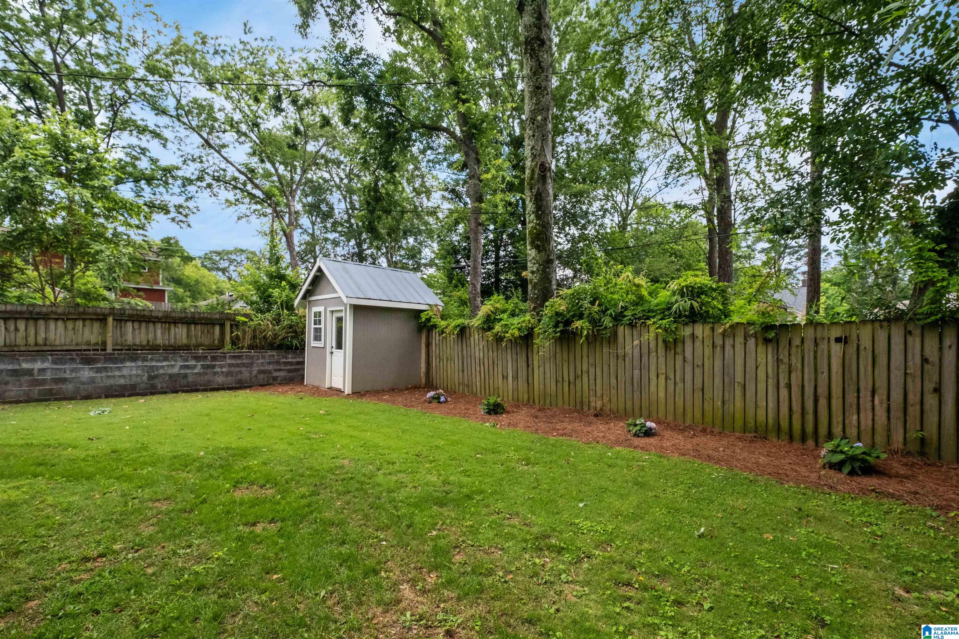 327 Sterrett Avenue Birmingham, AL 35209 - Photo 49 of 60