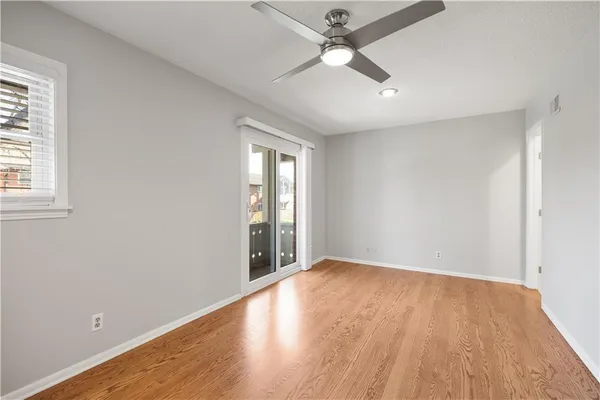 $259,900 | 9551 Outlook Drive, Overland Park, KS 66207