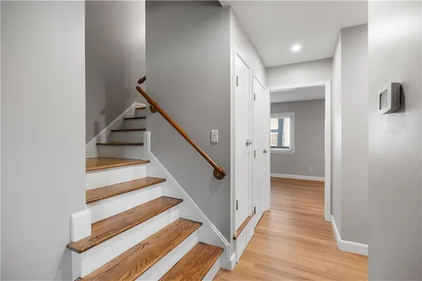 $259,900 | 9551 Outlook Drive, Overland Park, KS 66207