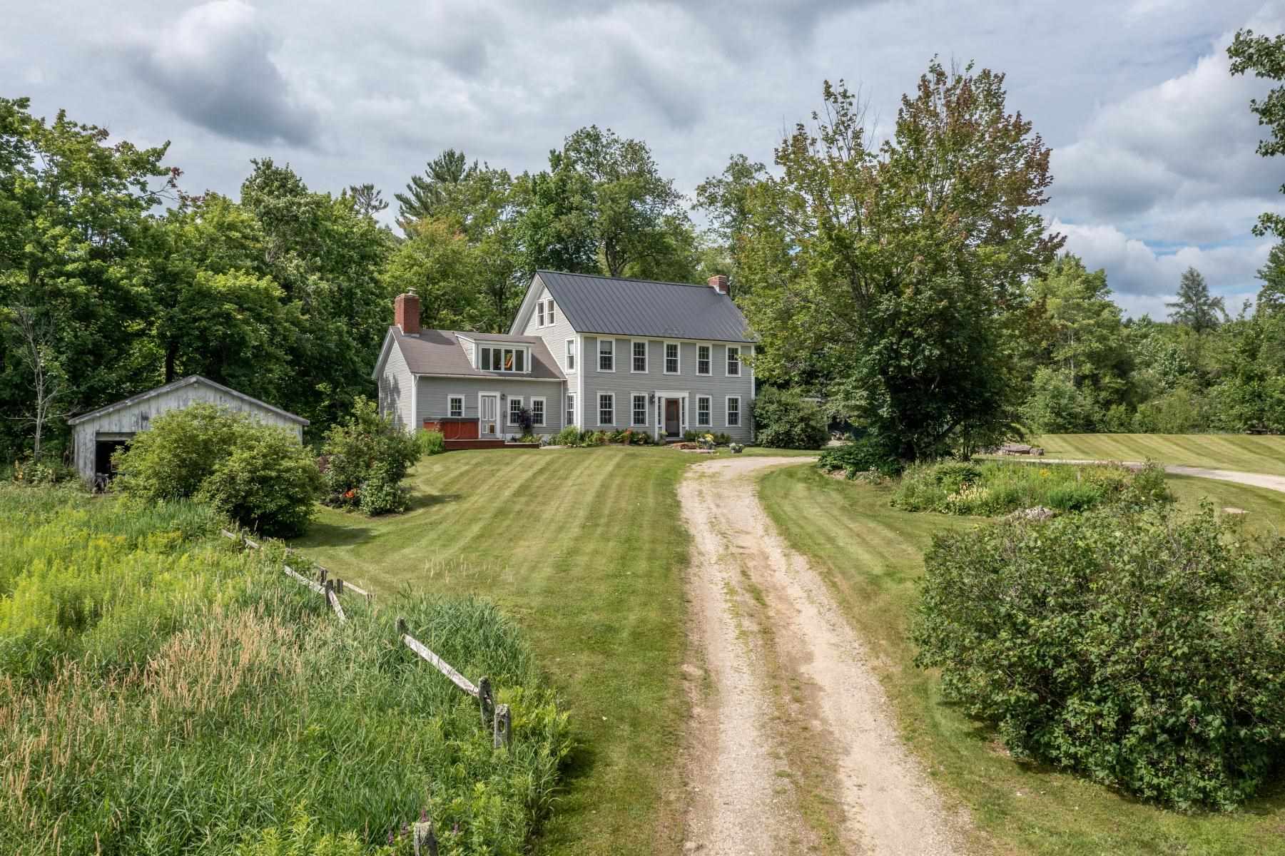 887 Downingsville Road Lincoln, VT 05443 - Photo 3 of 38 Gallery Image 3