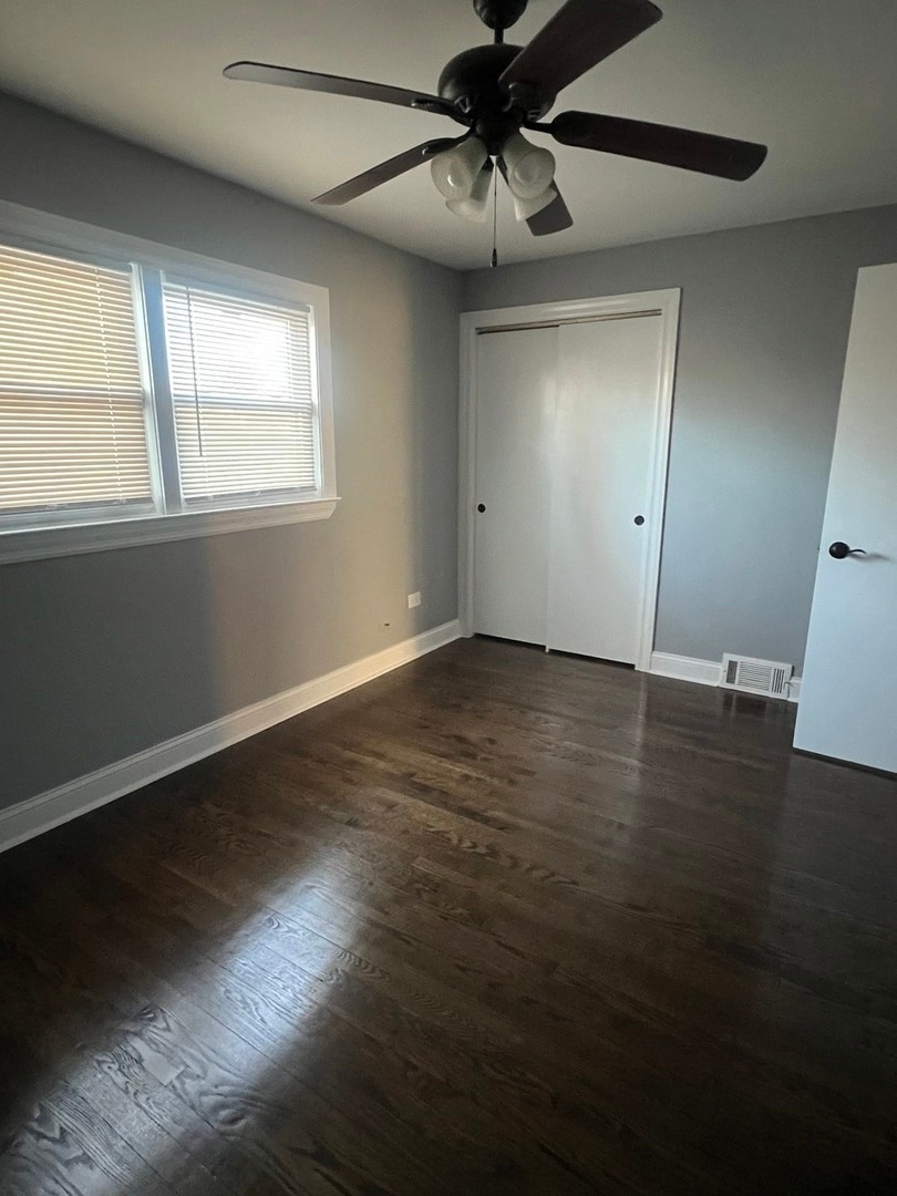 9241 South Emerald Avenue Chicago, IL 60620 - Photo 14 of 21