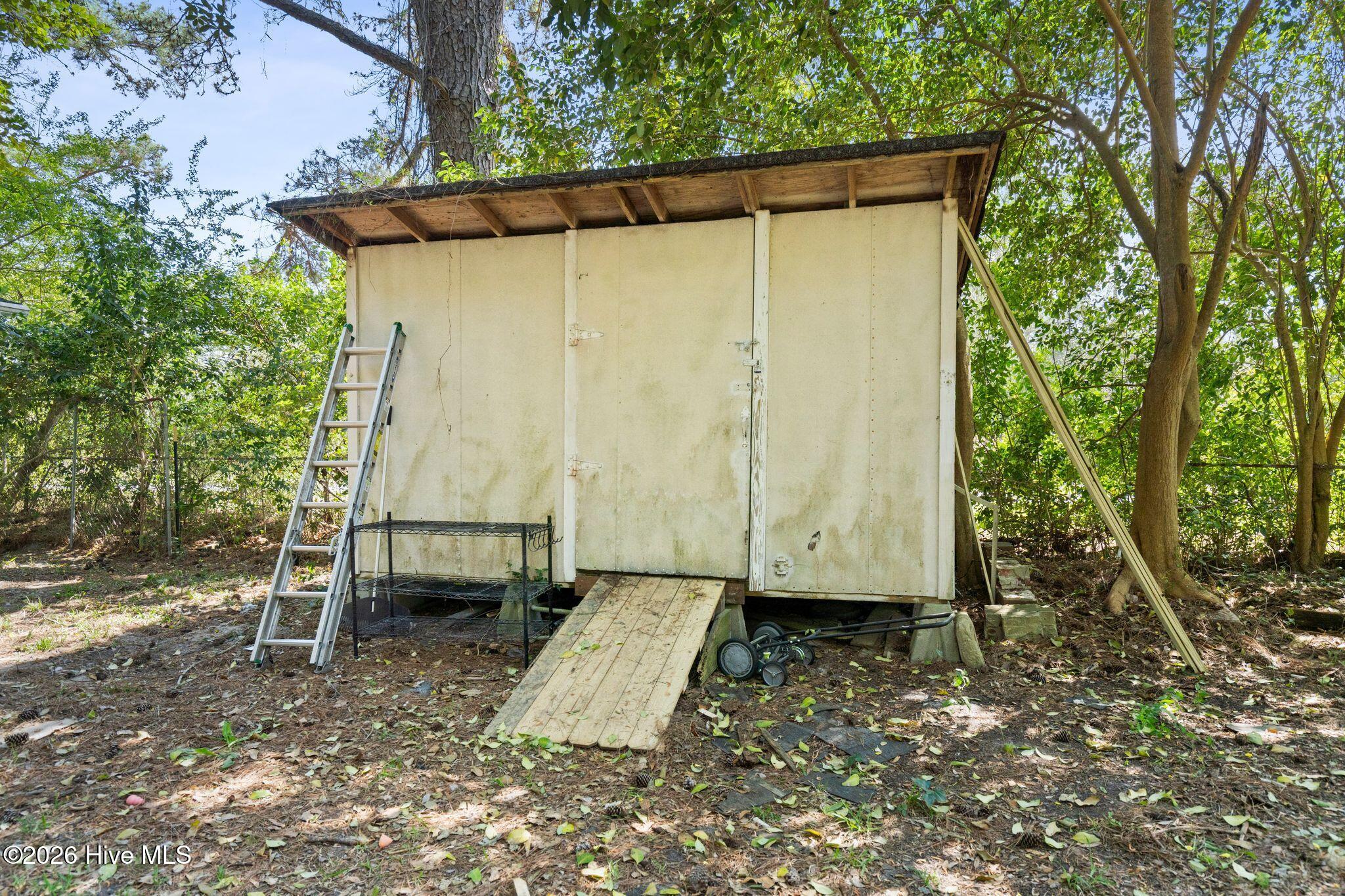 2715 Castle Hayne Road Wilmington, NC 28401 - Photo 29 of 35 Shed