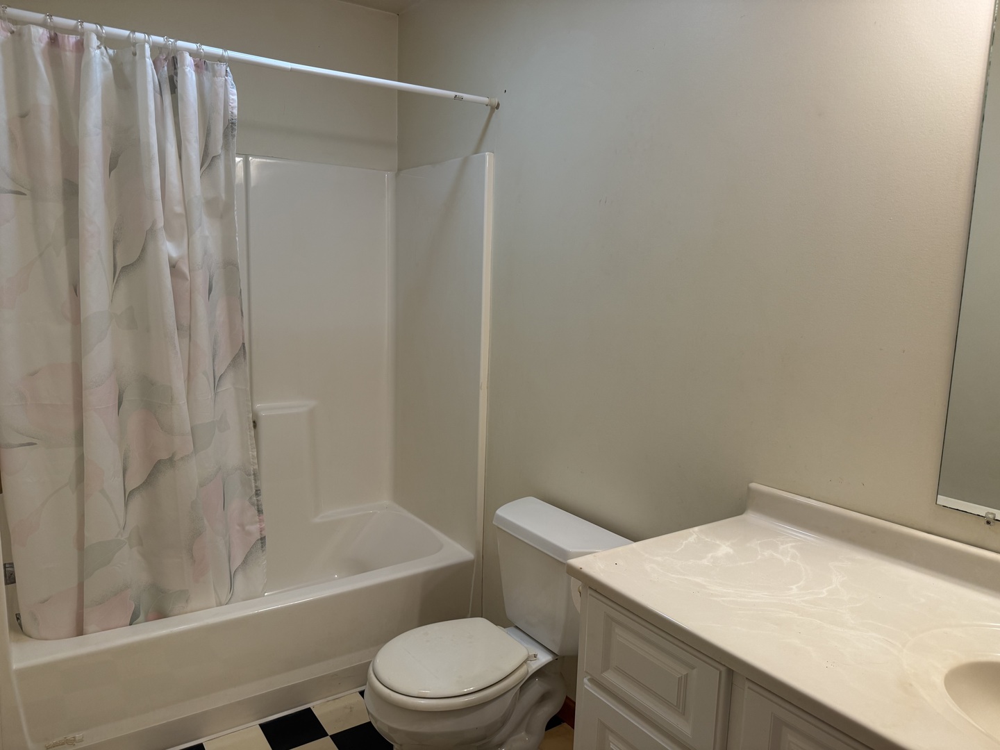 3039 East 3rd Road LaSalle, IL 61301 - Photo 11 of 28 Gallery Image 11