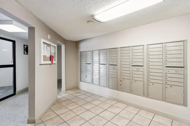 $95,000 | 401 East Burnsville Parkway, Unit 106, Burnsville, MN 55337