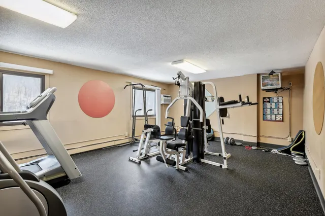 $95,000 | 401 East Burnsville Parkway, Unit 106, Burnsville, MN 55337