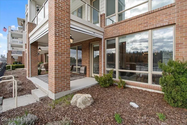 $799,000 | 415 West Waterside Drive, Unit 104, Post Falls, ID 83854