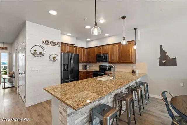 $799,000 | 415 West Waterside Drive, Unit 104, Post Falls, ID 83854