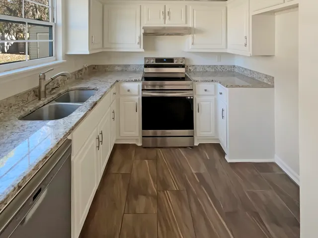 $335,000 | 142 Blueridge Trail, North Charleston, SC 29418